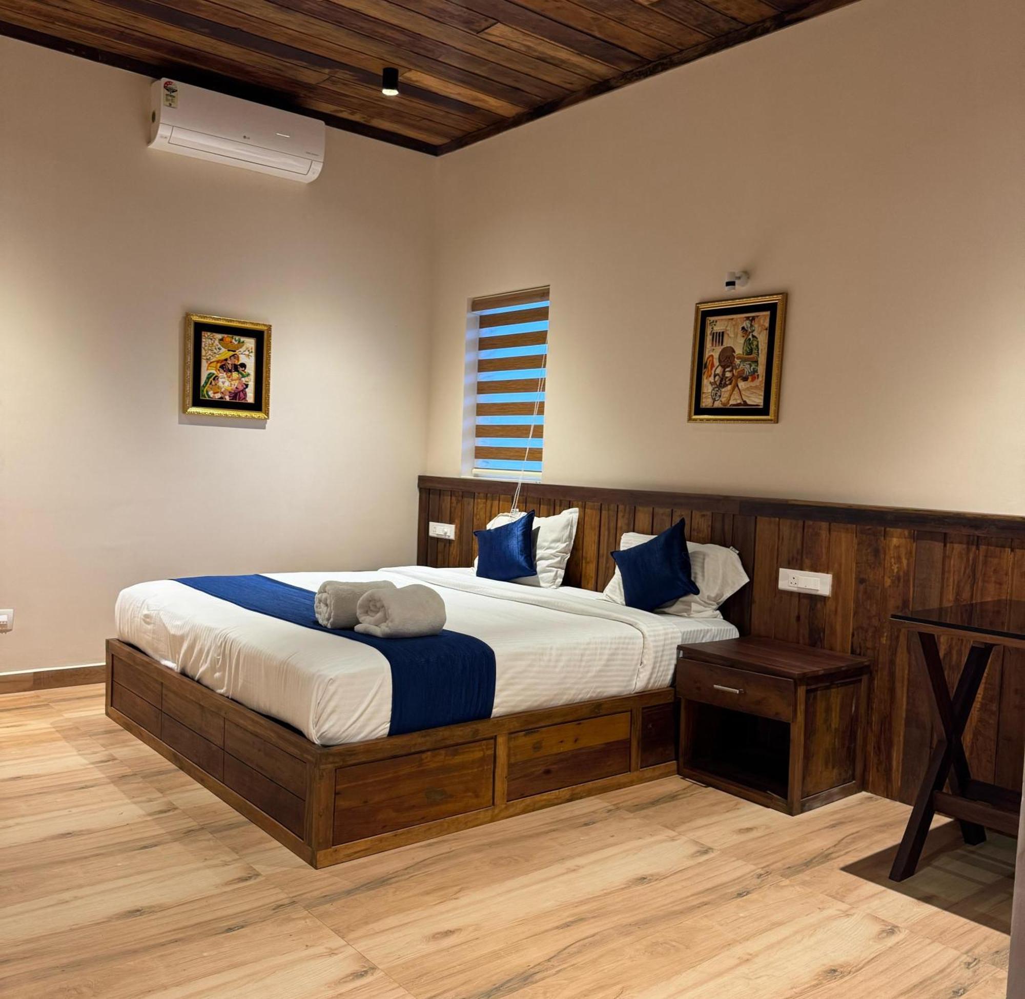 Munnar Blue Mist Bed and Breakfast Eksteriør billede