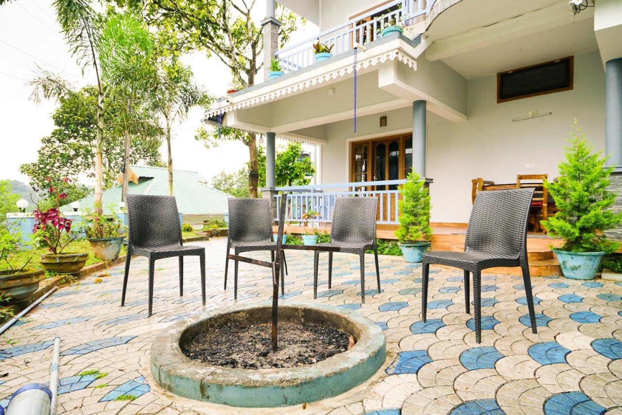 Munnar Blue Mist Bed and Breakfast Eksteriør billede