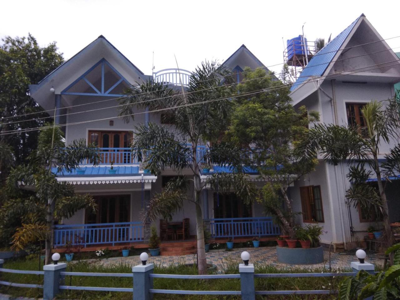 Munnar Blue Mist Bed and Breakfast Eksteriør billede